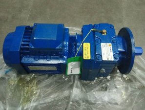 RF77斜齒輪減速機在環保